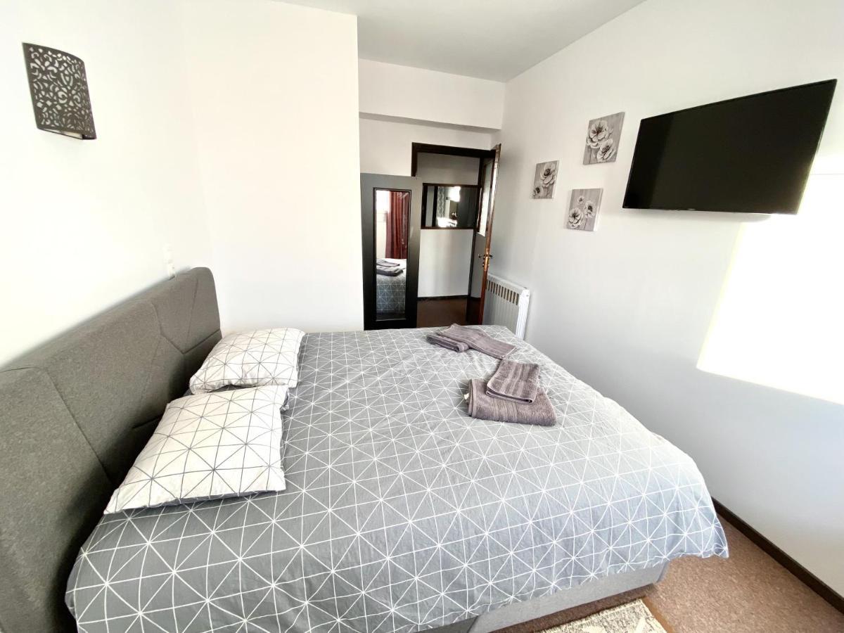 Classic 2 Bedroom Apartment Next To Metro - Marousi Athene Buitenkant foto